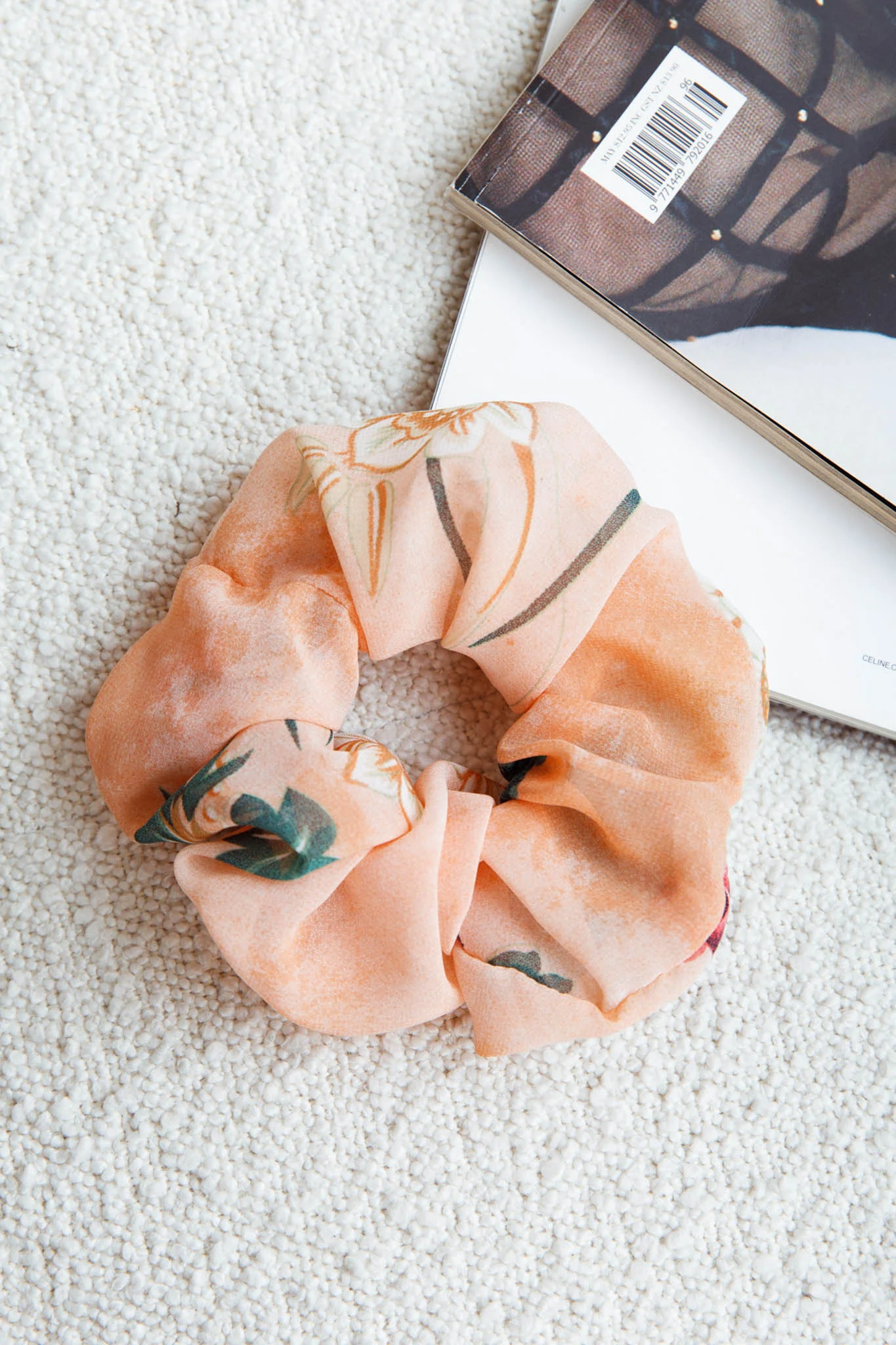 Chouchou Scrunchie Floral Peach