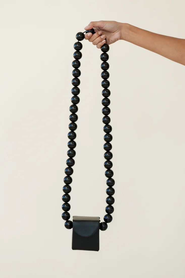 No Vacancy Box Bag Black