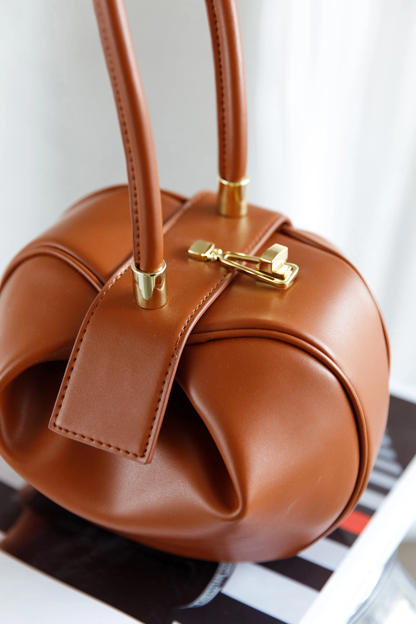 Billie Dumpling Hobo Bag Brown