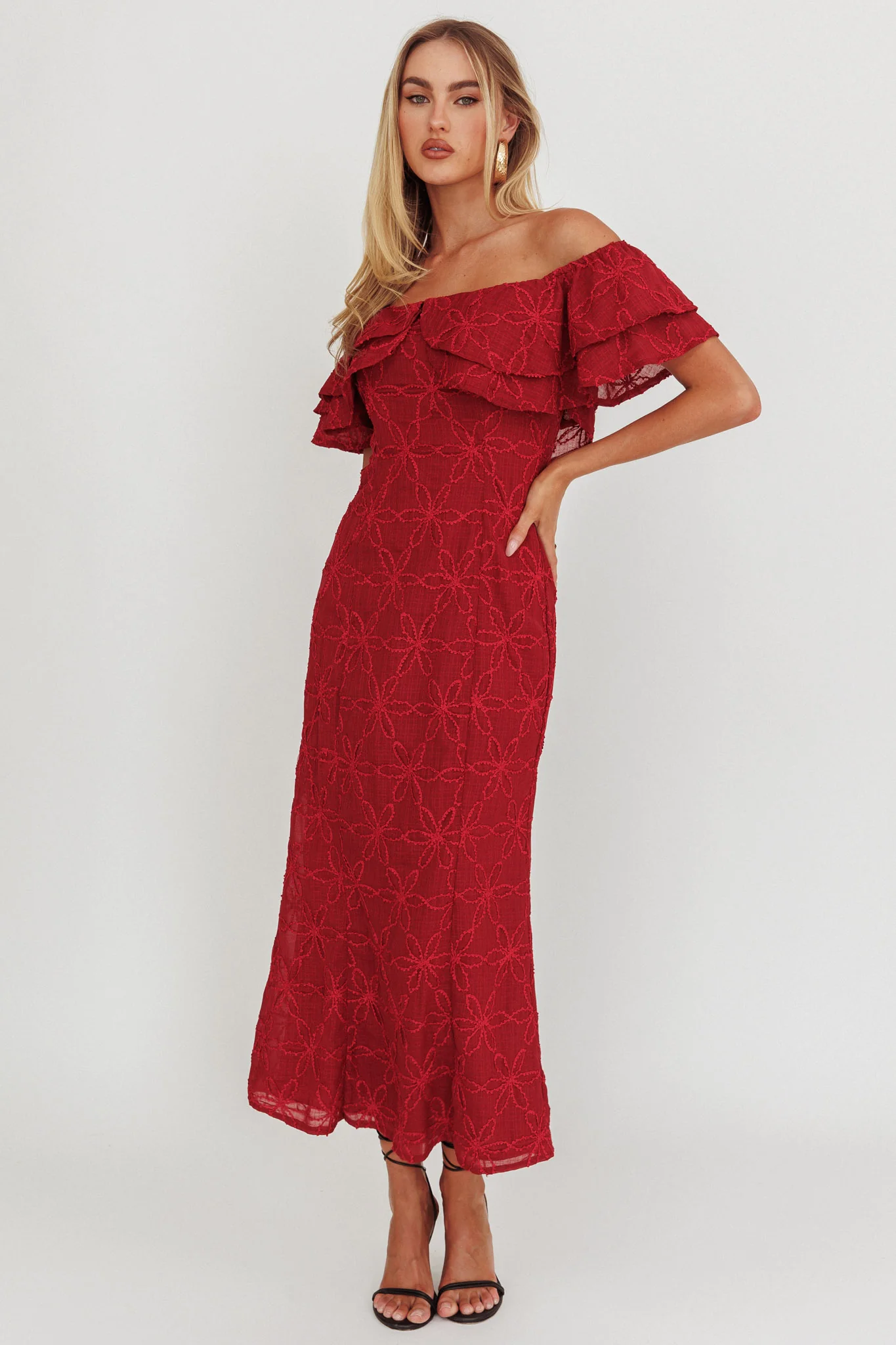 Beauty Within On-Off-Shoulder Maxi Dress Wine