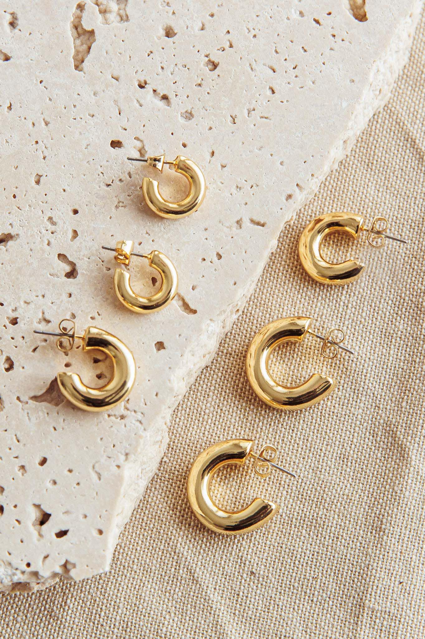 Kya Chunky Half-Hoop Set Gold Plated