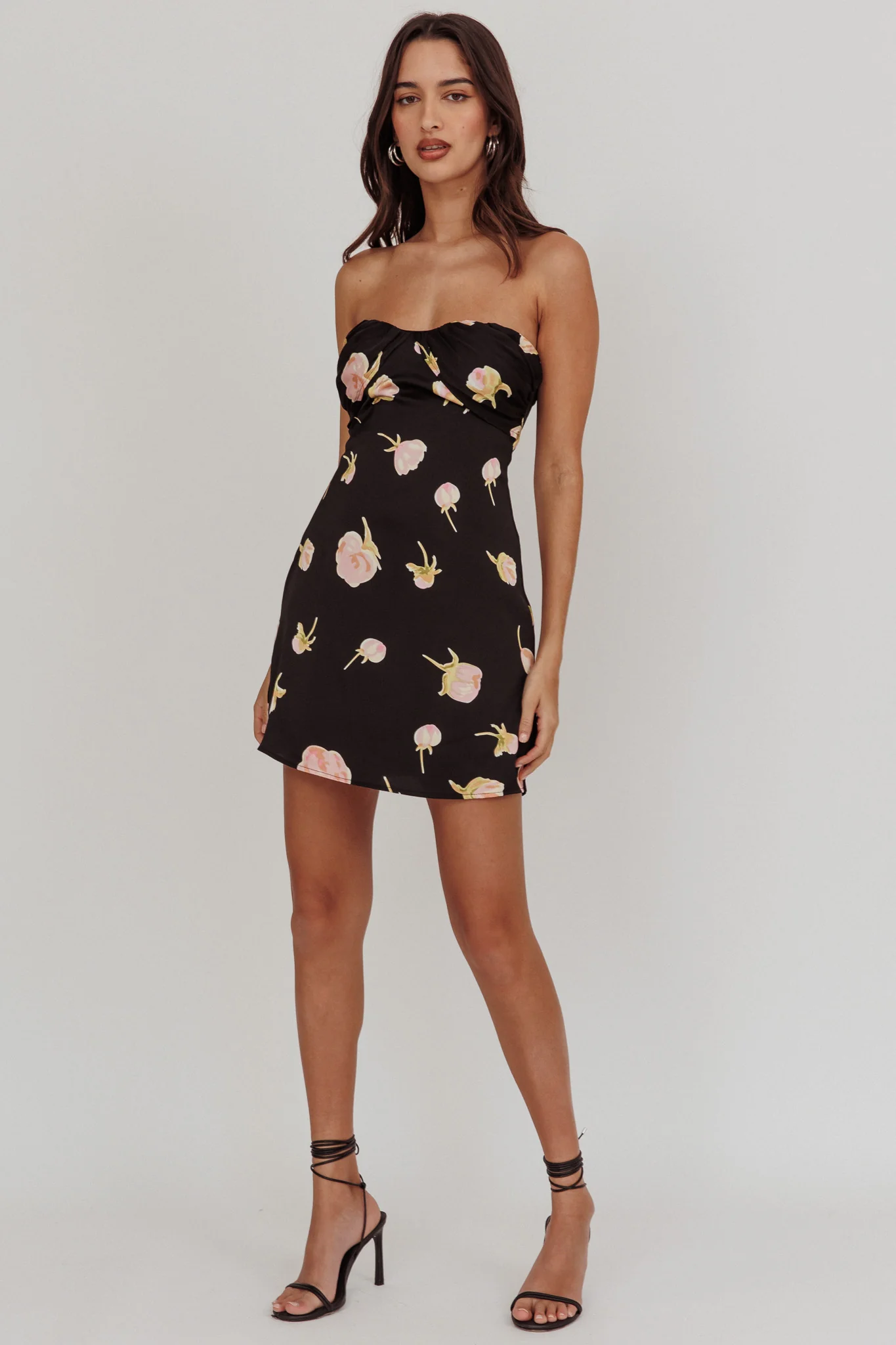Sian Strapless Sweetheart Mini Dress Flowers Black