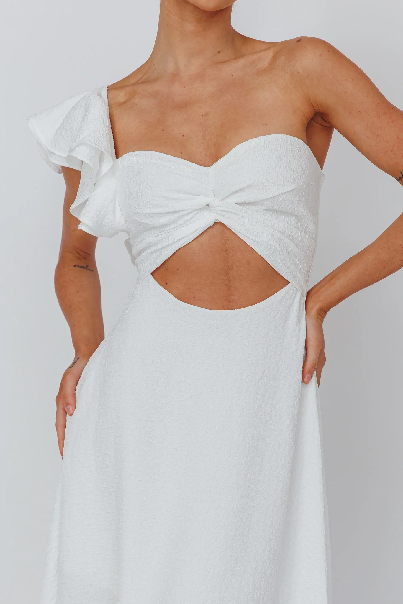 Jolina Ruffle Shoulder Midi Dress White