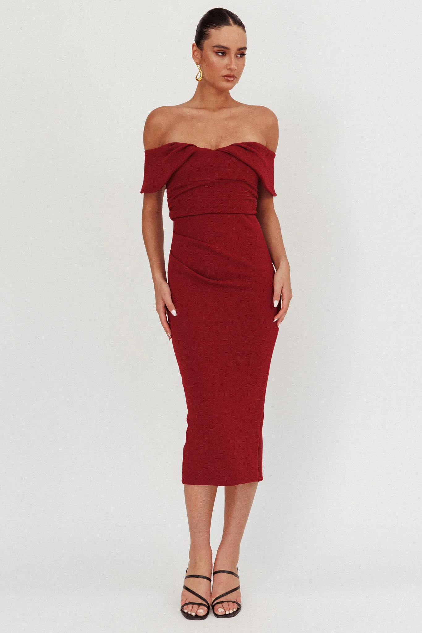 Lillianne Off-Shoulder Midi Dress Wine