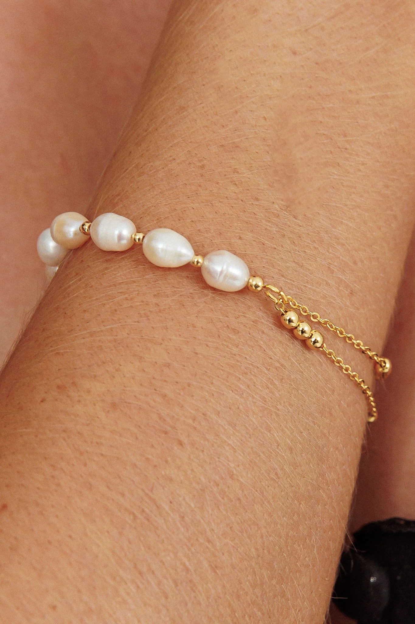 Polaris Freshwater Pearl Double Chain Bracelet Gold