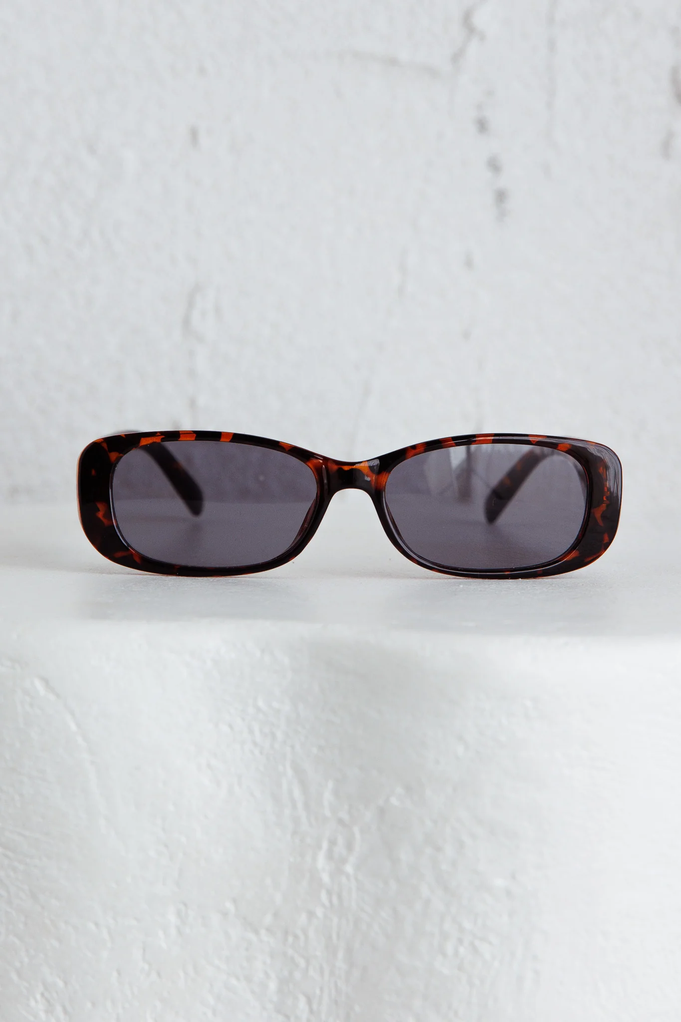 Eola Retro Sunglasses Tort