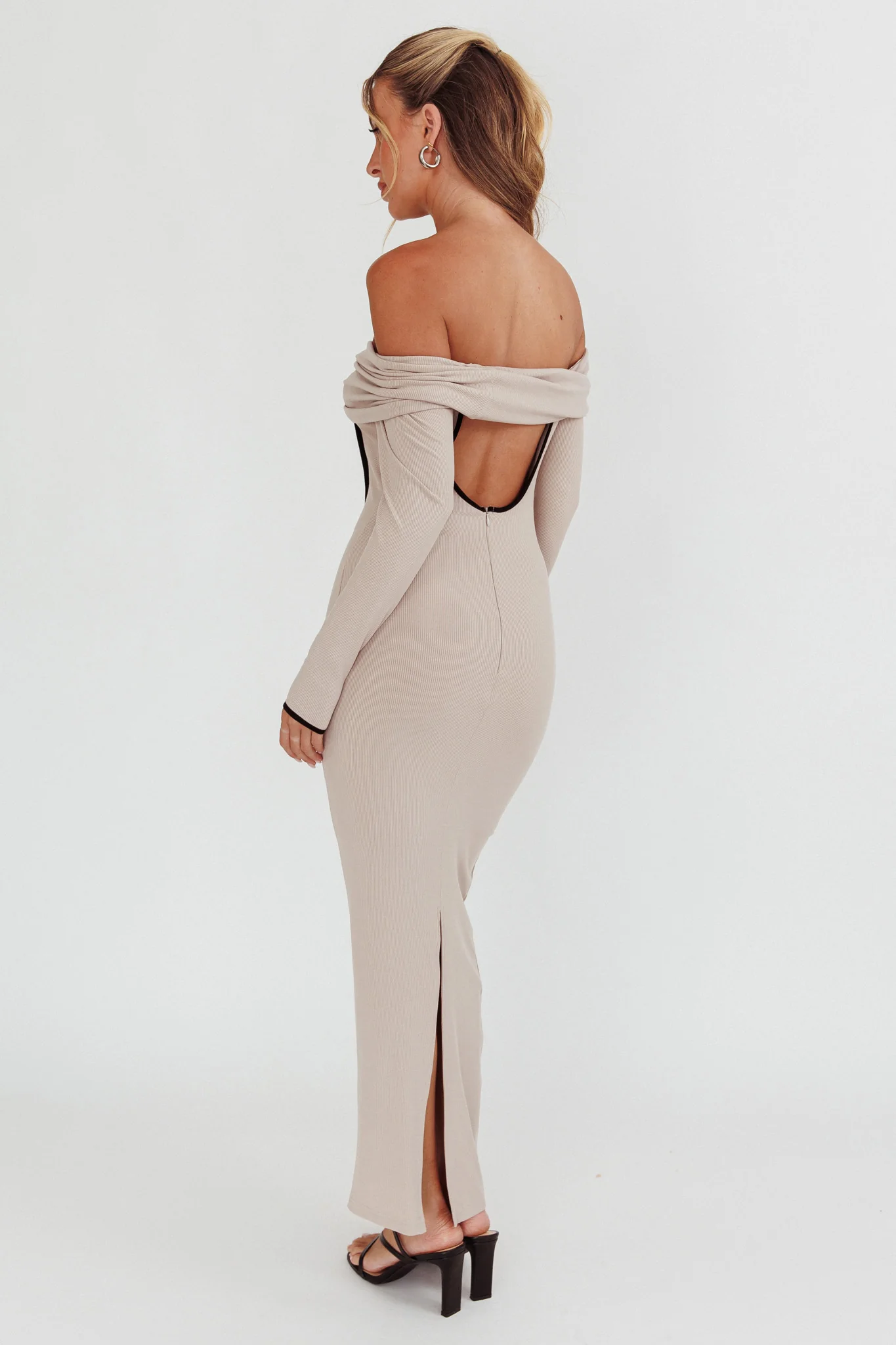 Genesis Off-Shoulder Long Sleeve Maxi Dress Pebble