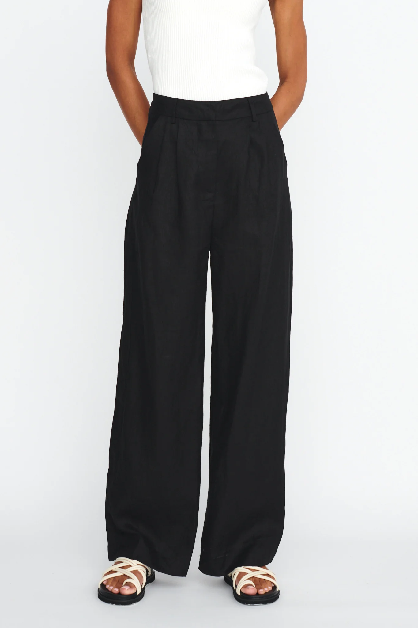 Dodie Straight Leg Trouser Pants Linen Black