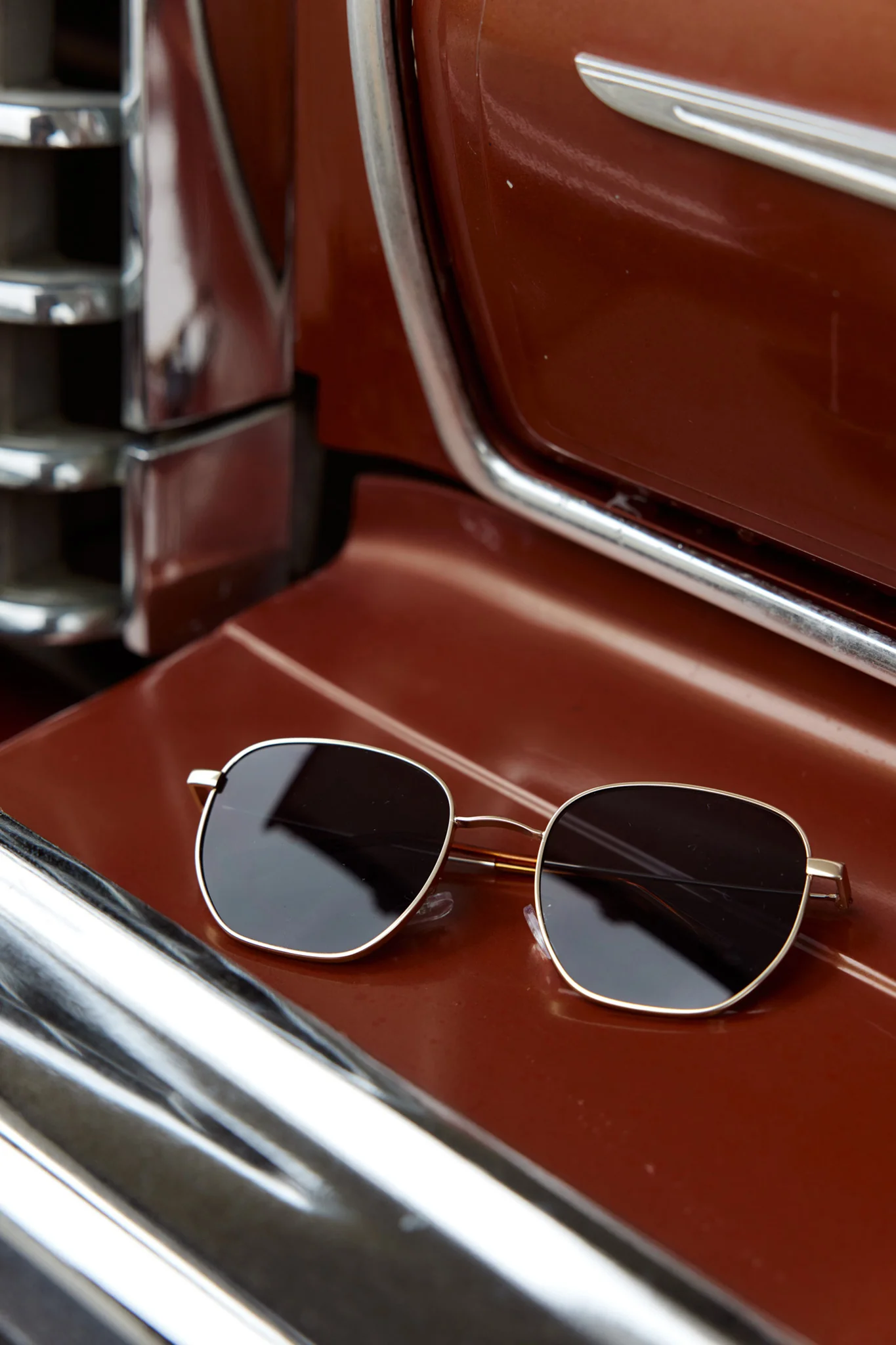 Peta And Jain Farrah Gold Aviator Sunglasses Black