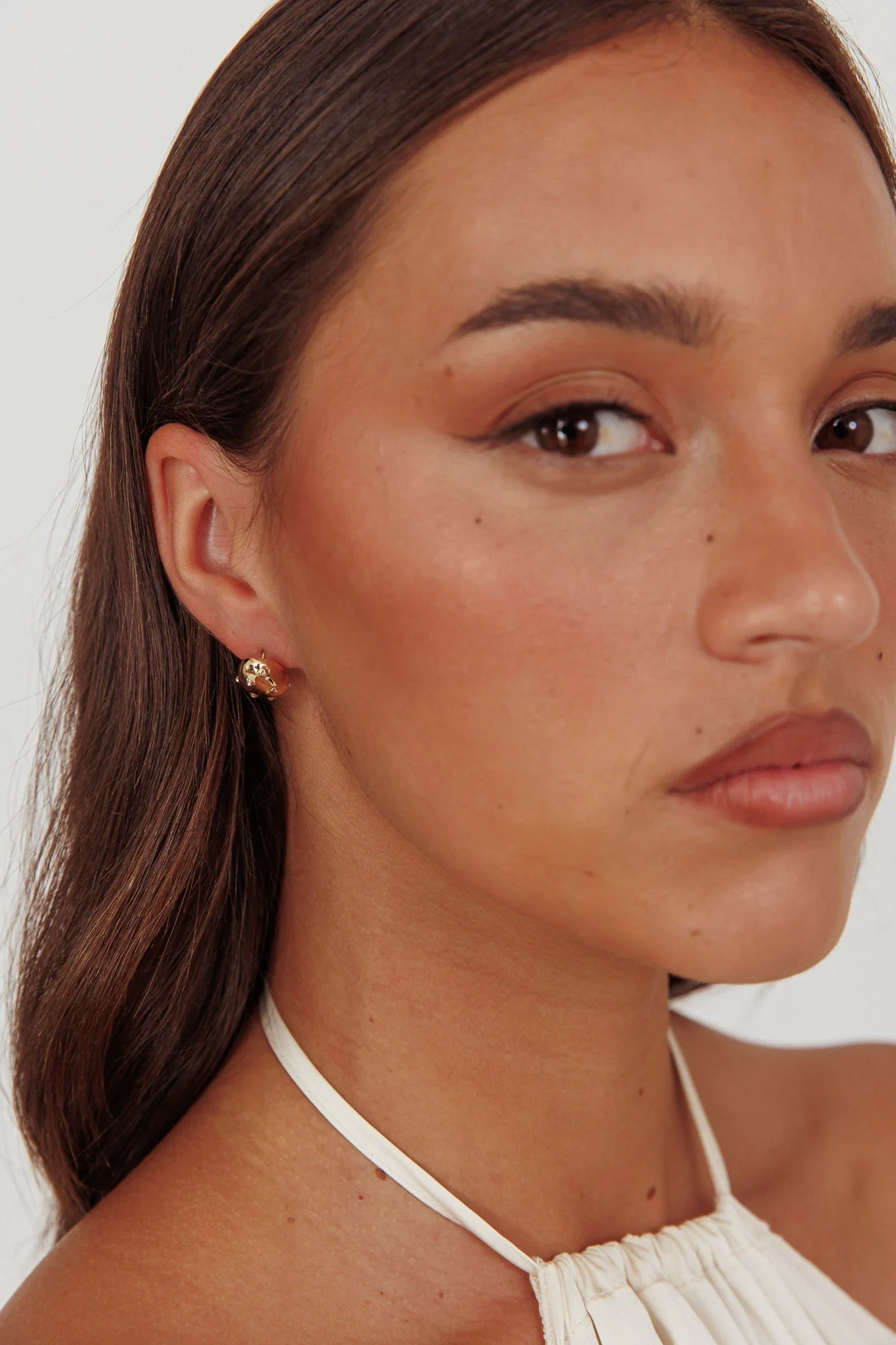 Billie Diamante Pebble Earrings Gold