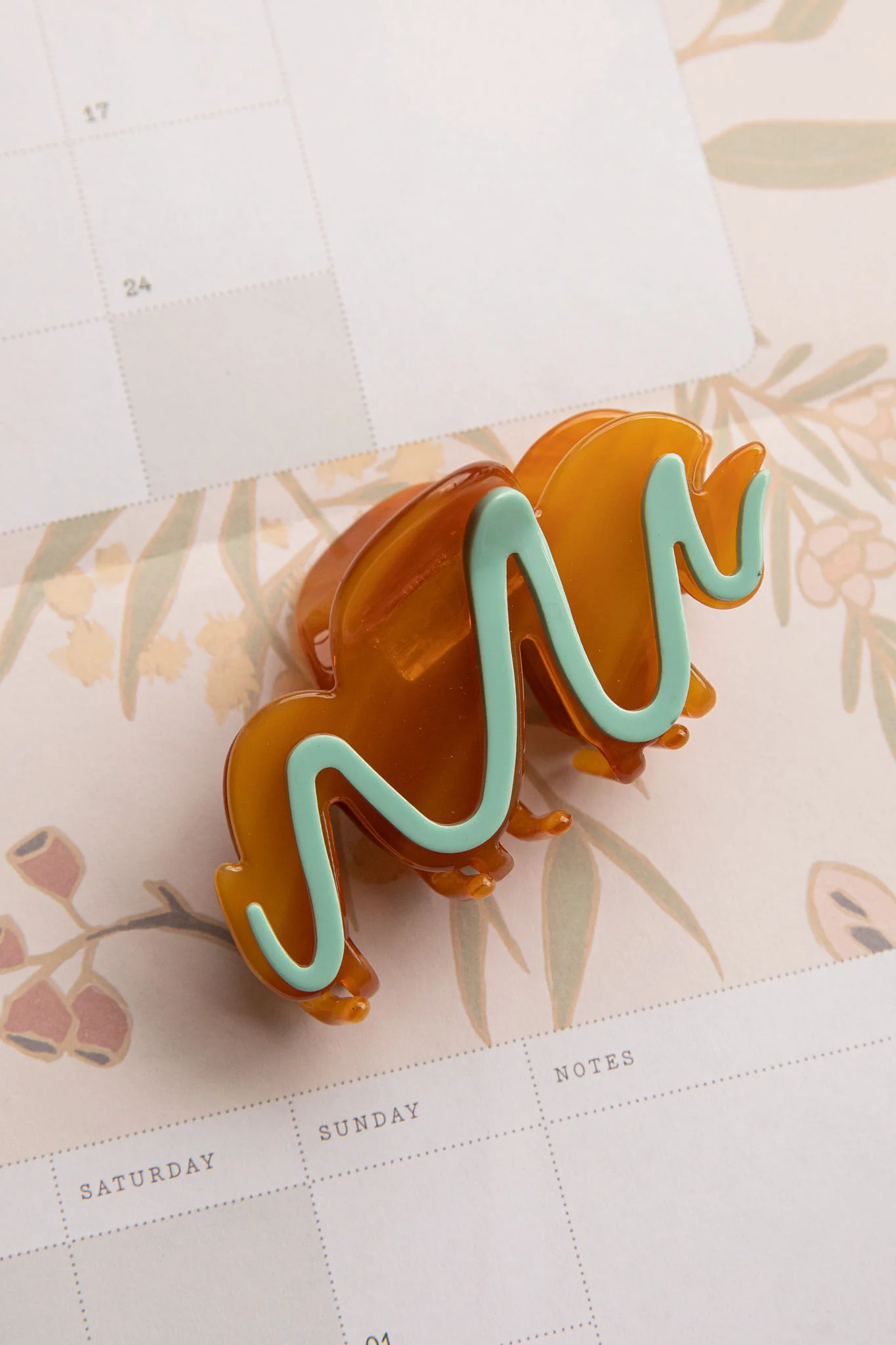 Cloudy Hair Clip Caramel