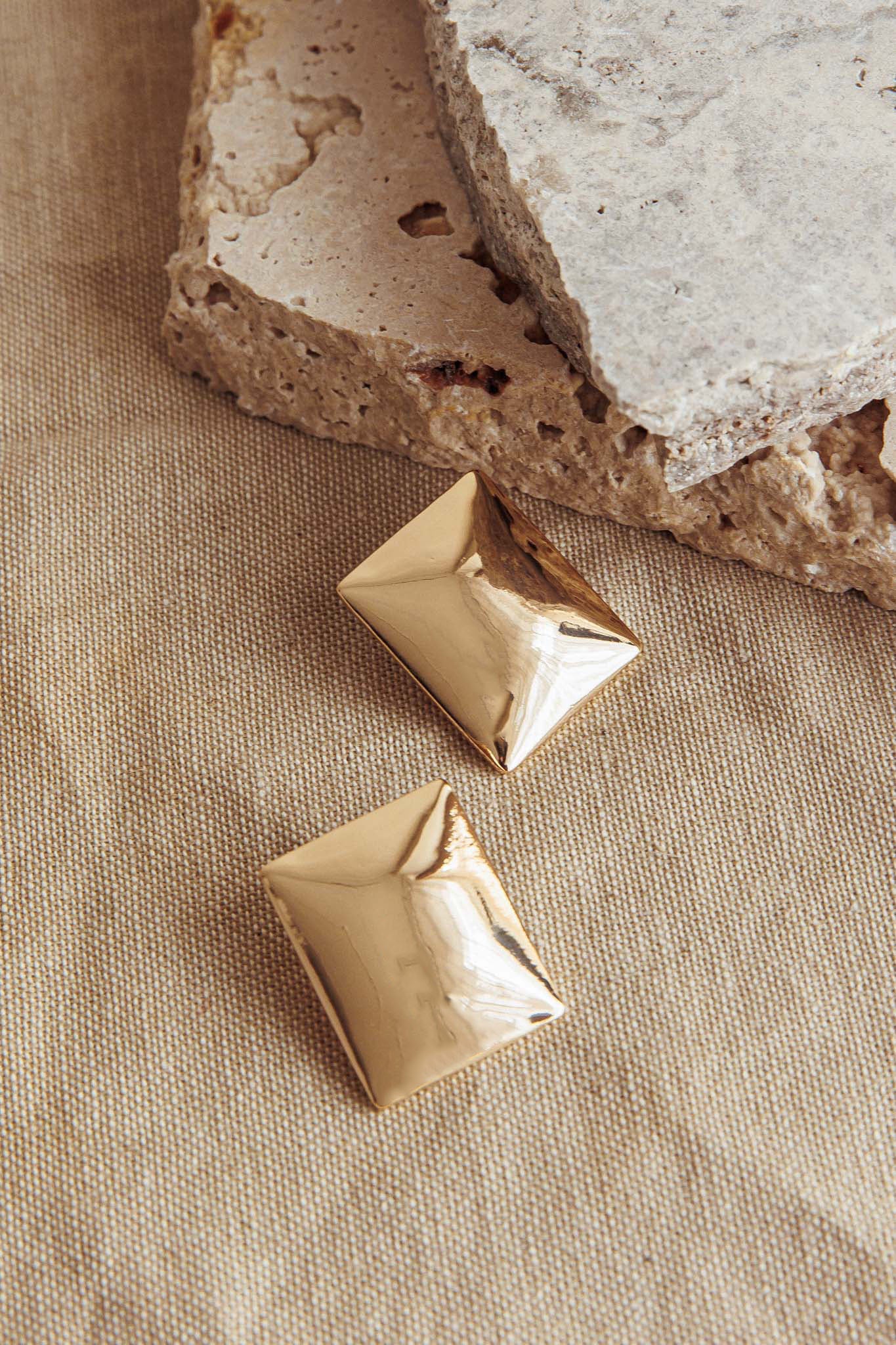 Hendrix Rectangle Cabochon Earrings Gold