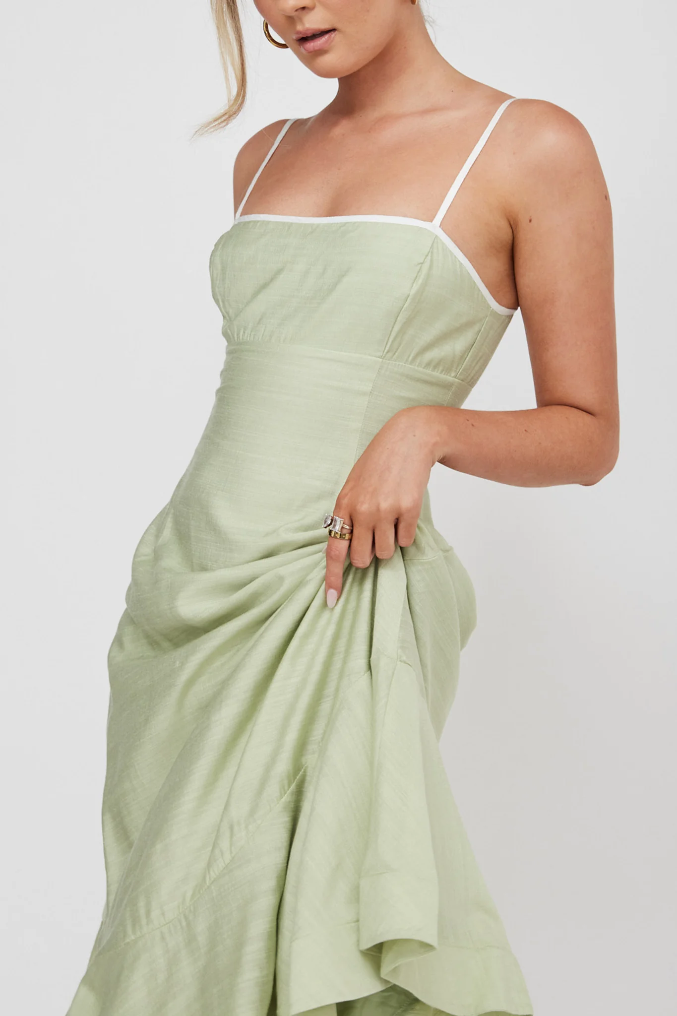 Noni Cami Strap Swing Midi Dress Pistachio