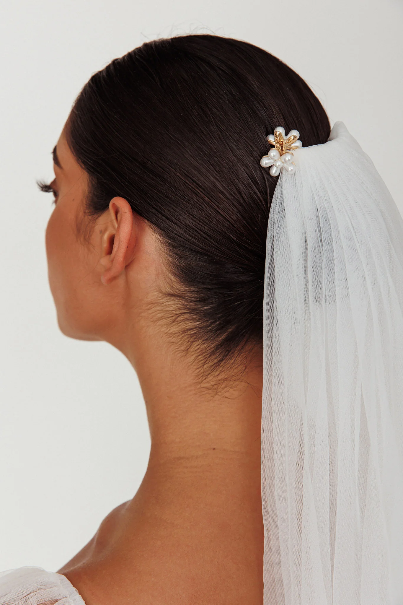 Aurelia Pearl Flower Hairclip Set