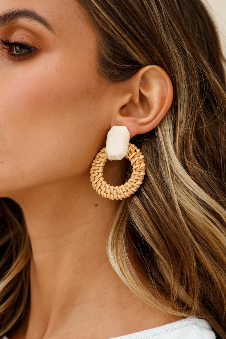 Sirocco Woven Straw Circle Earrings Beige