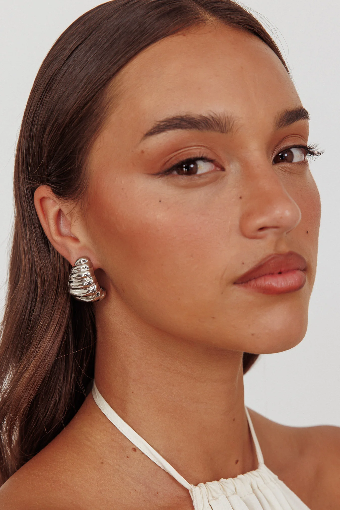 Lune Ribbed Croissant Earrings Dark Silver