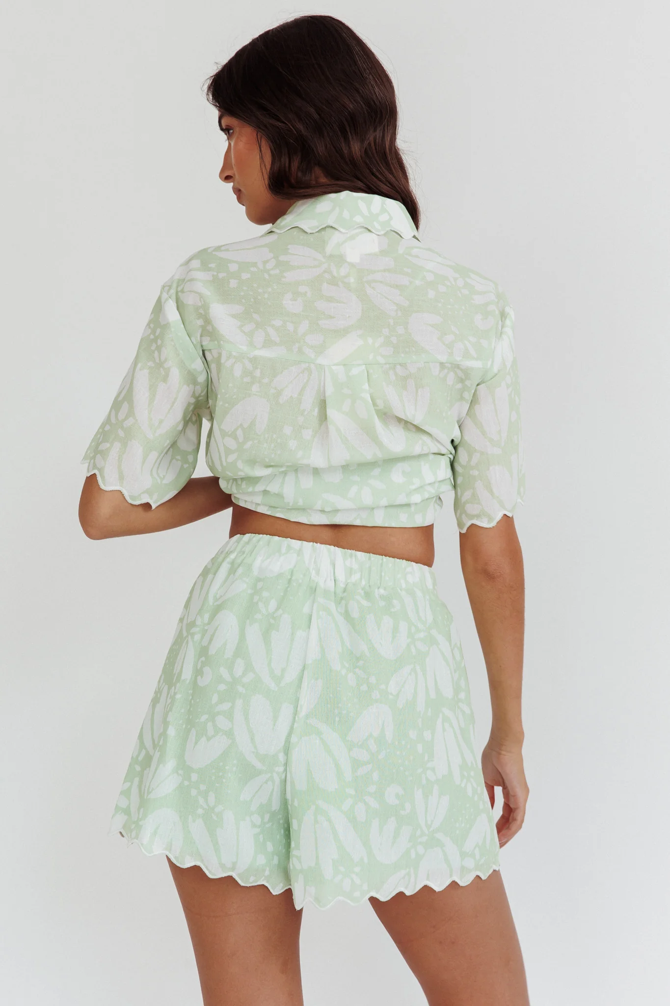 Swing Of Things Scalloped Elastic Waist Shorts Print Sage