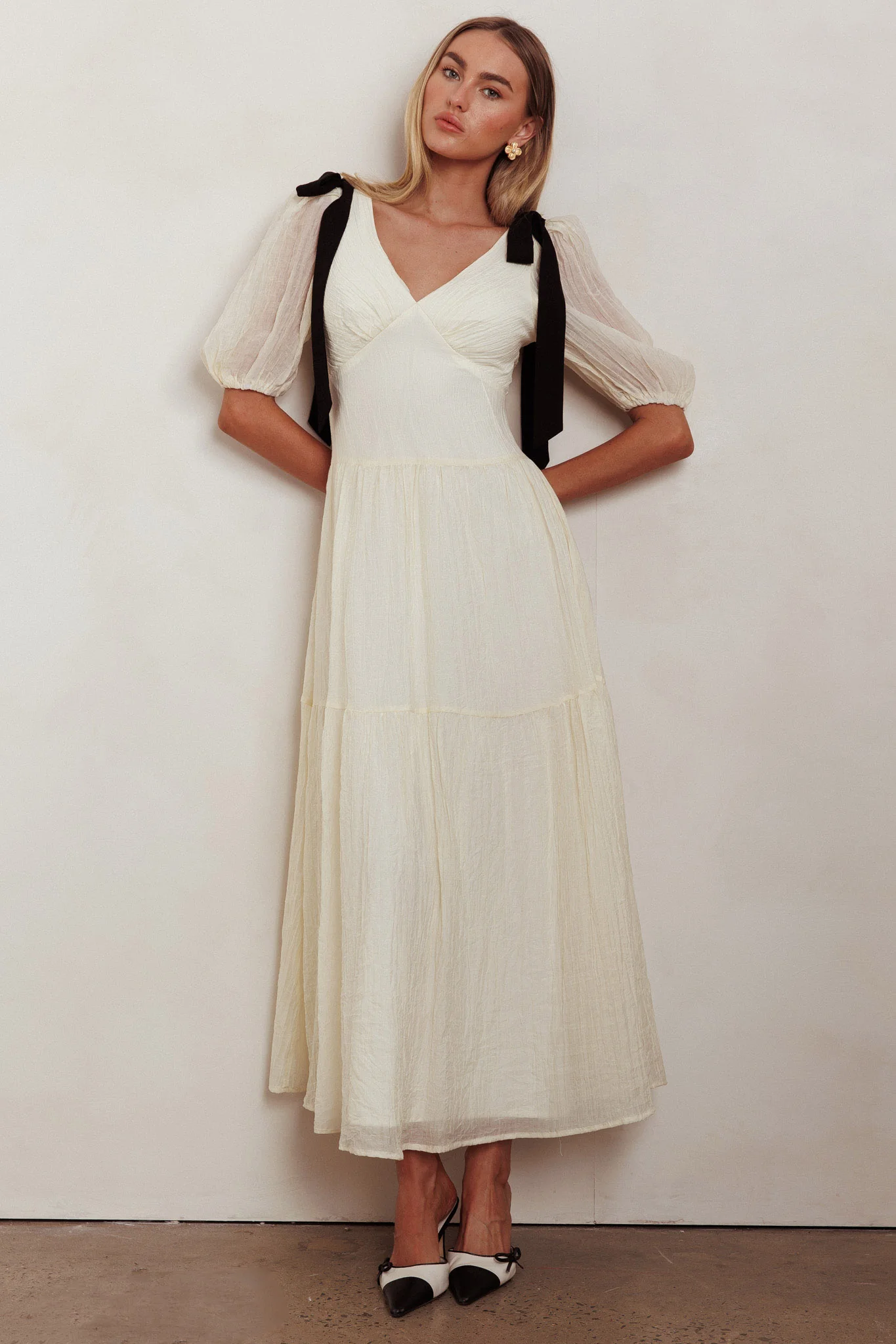 Sinta Bow Shoulder Puff Sleeve Maxi Dress Cream