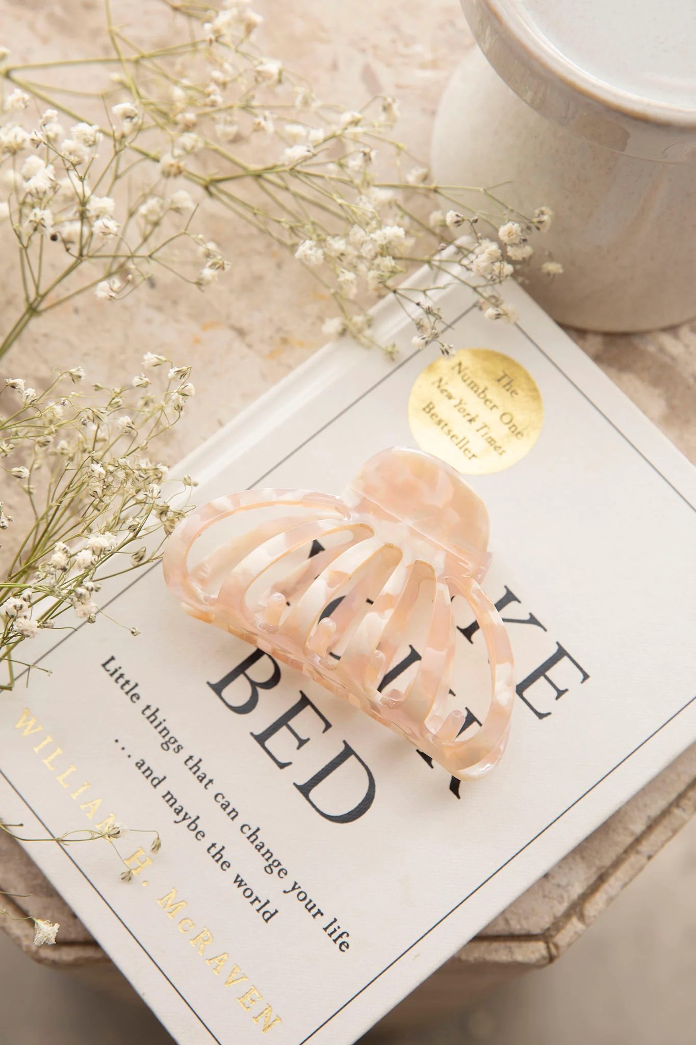 Malibu Shell Shape Clip Pink