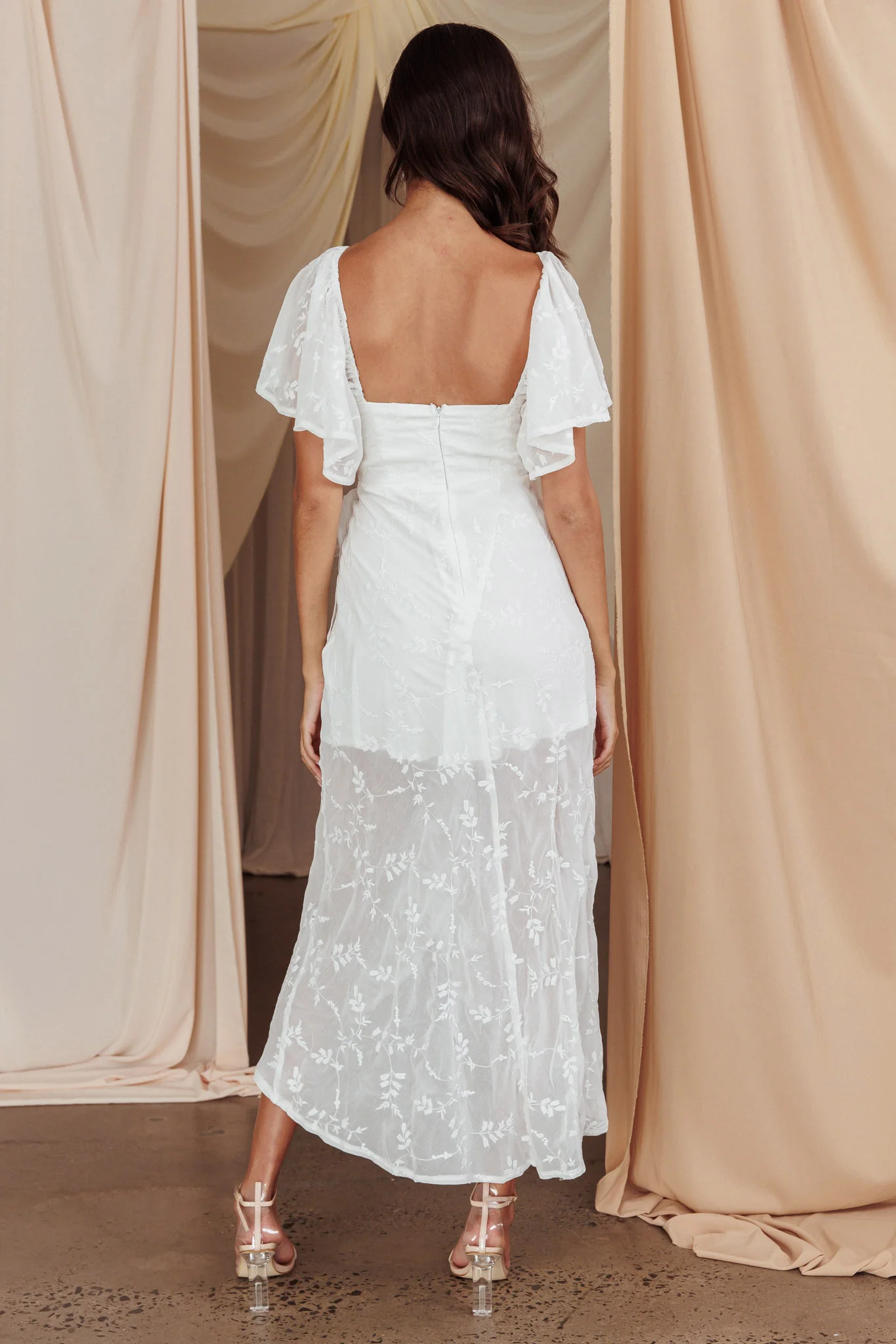 Aphrodite Molded Bust Angel Sleeve Midi Dress Floral White