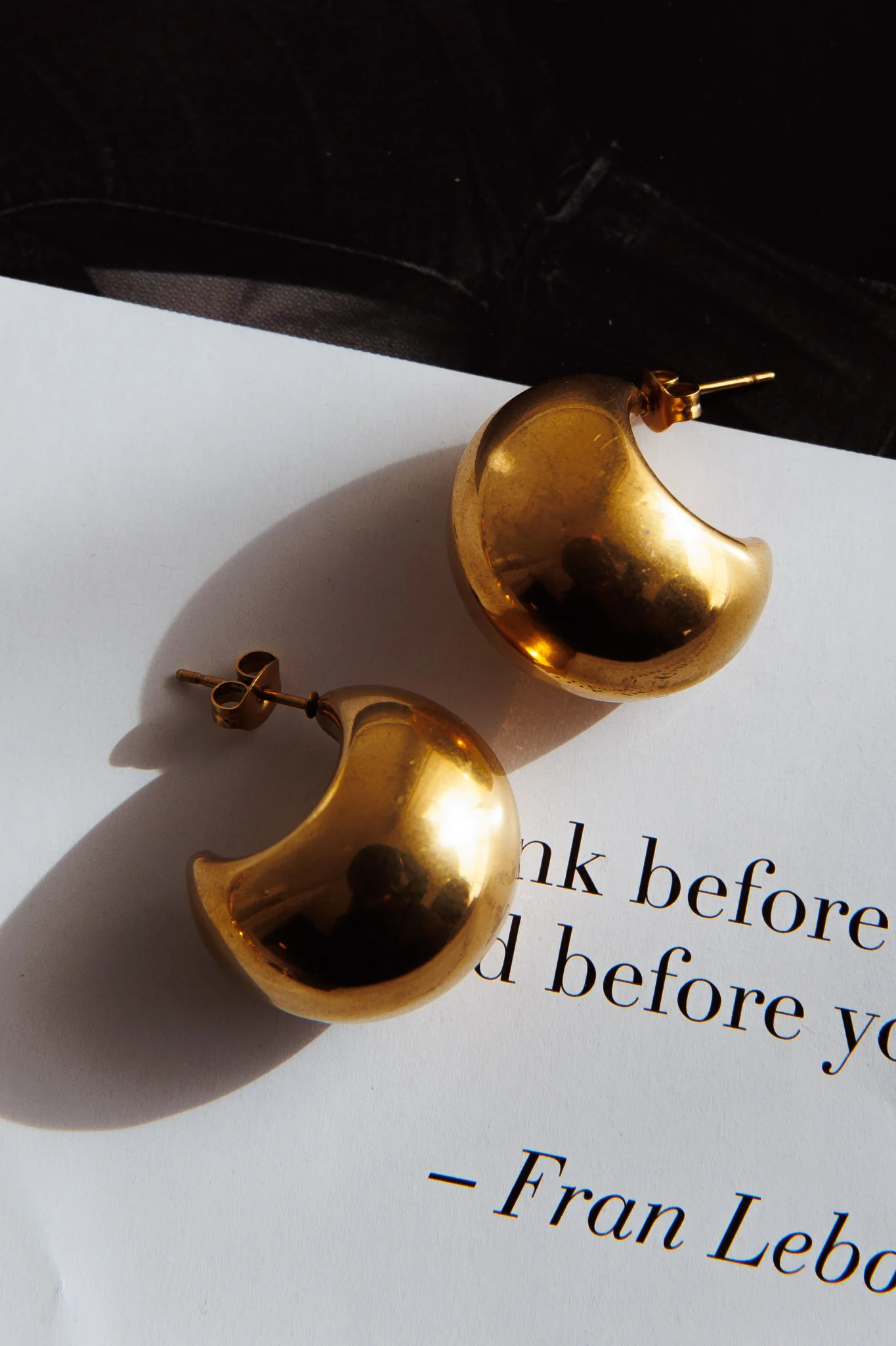 Arabia Dome Hoop Earrings Gold