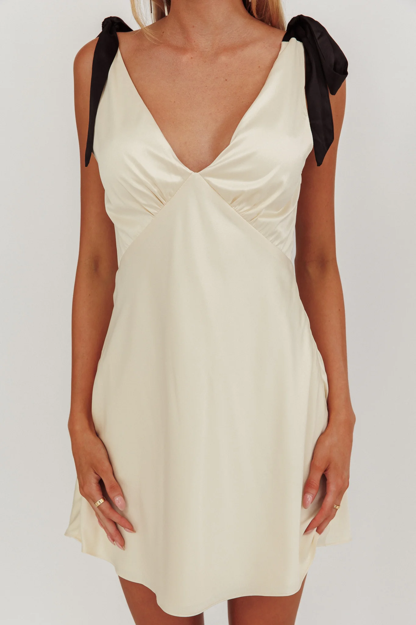 New York Minute Tied Shoulders Mini Dress Oyster