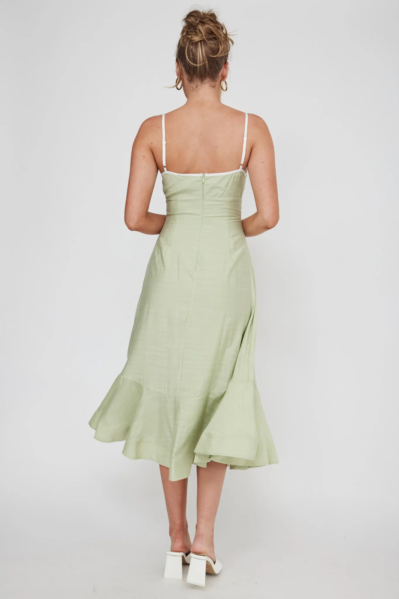 Noni Cami Strap Swing Midi Dress Pistachio