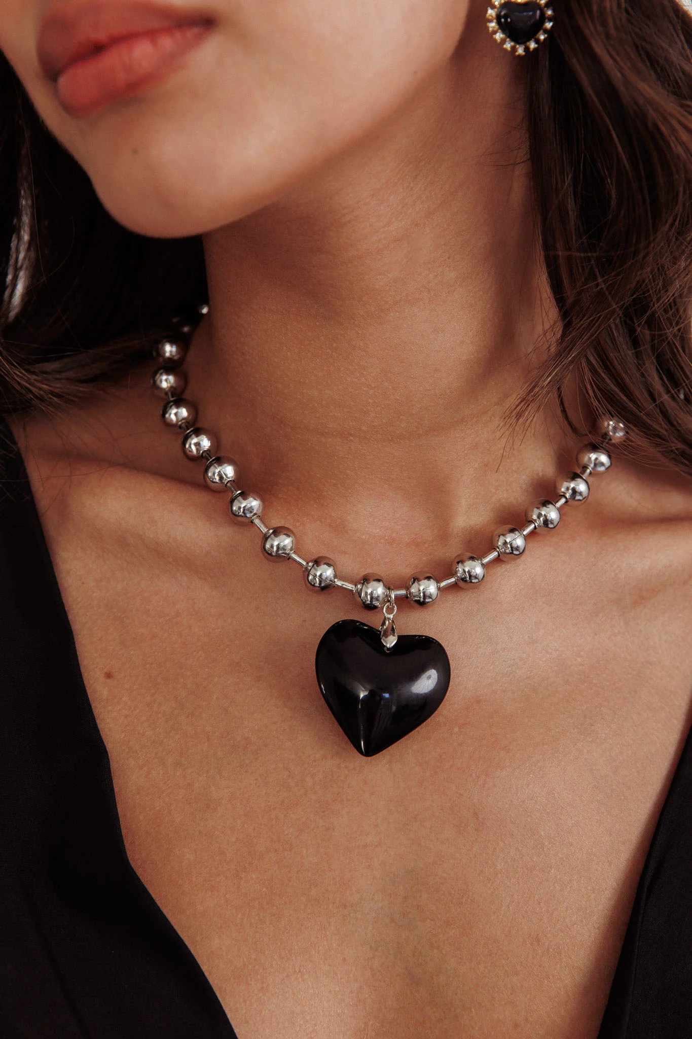 Lee Silver Bead Large Heart Necklace Black