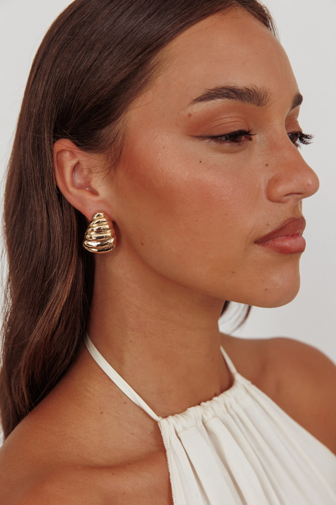 Lune Ridged Croissant Earrings Gold