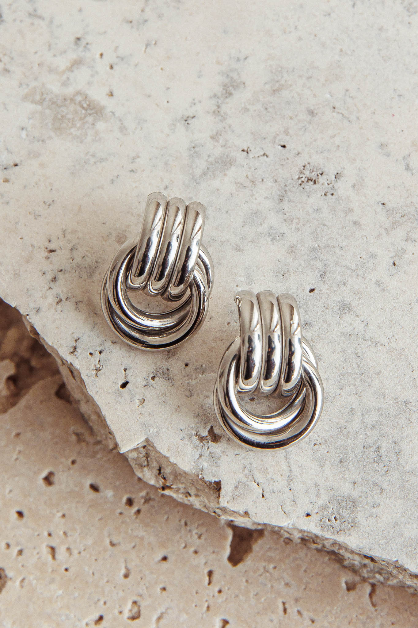 Shiloh Loop Earrings Dark Silver