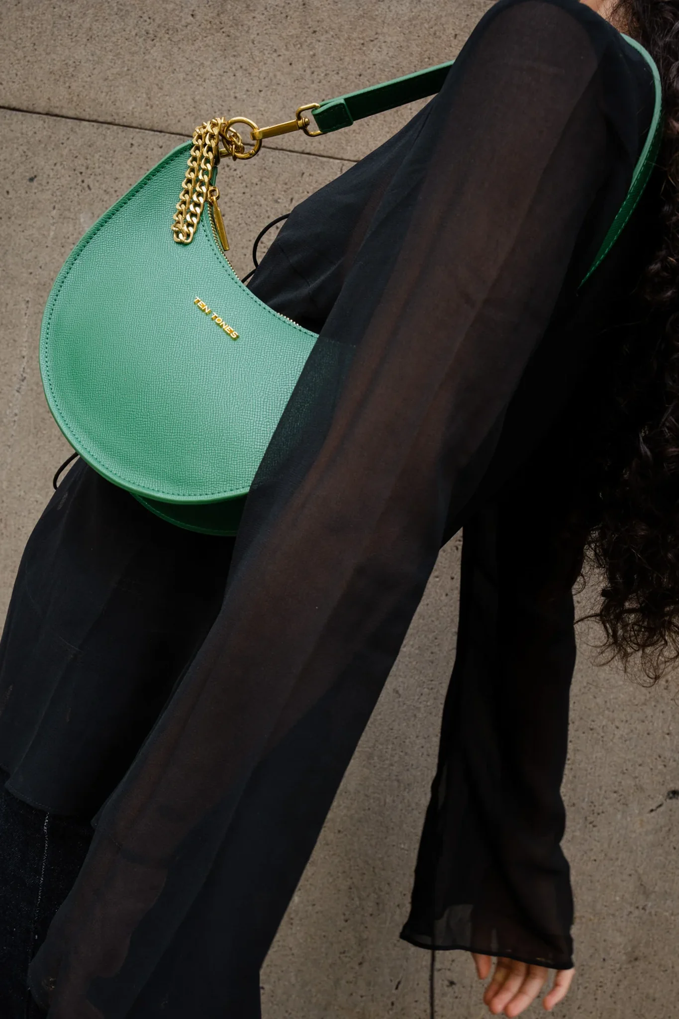 TEN TONES Grayson Moon Bag Green