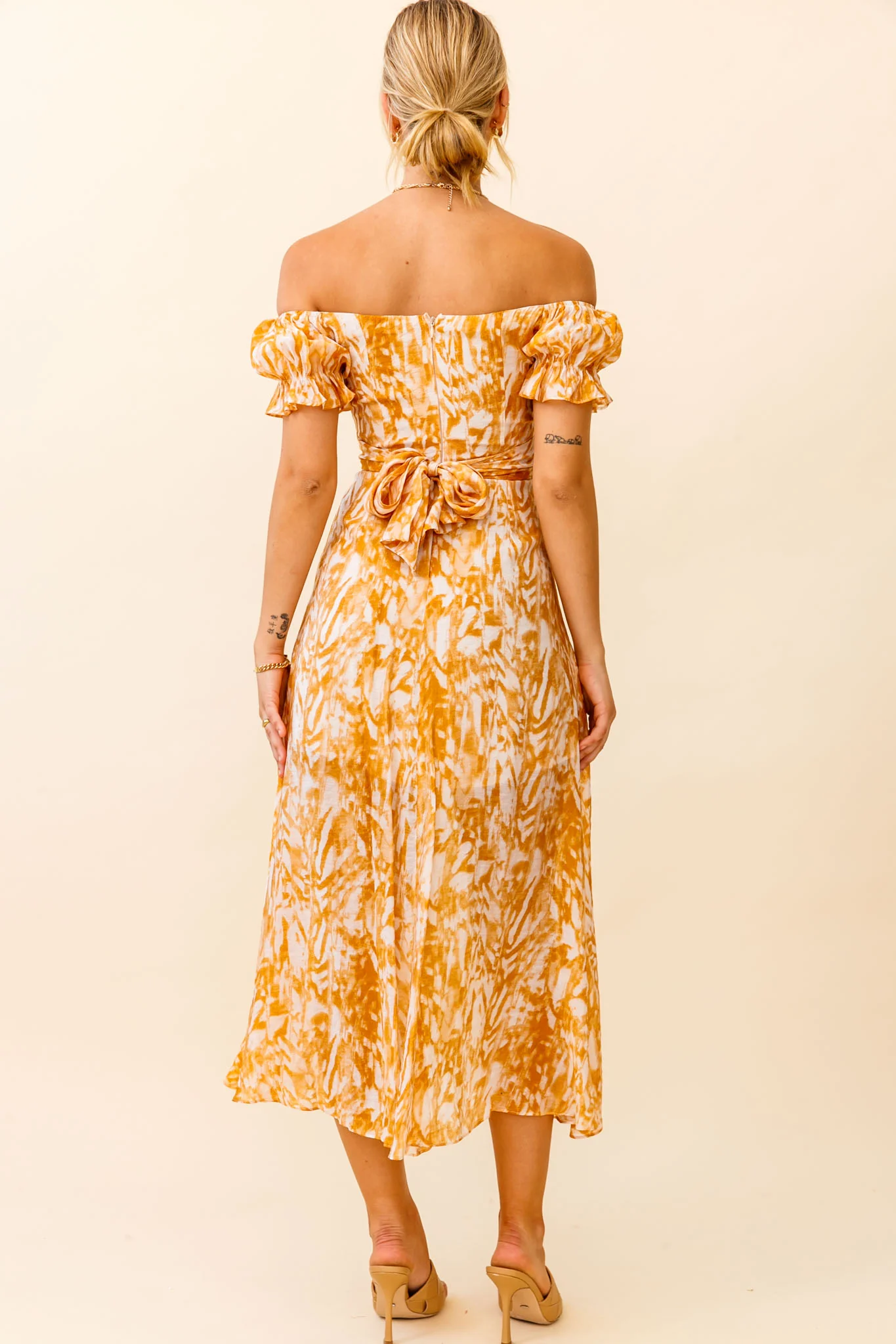 Linka Off-Shoulder Tie Back Midi Dress Printed Orange
