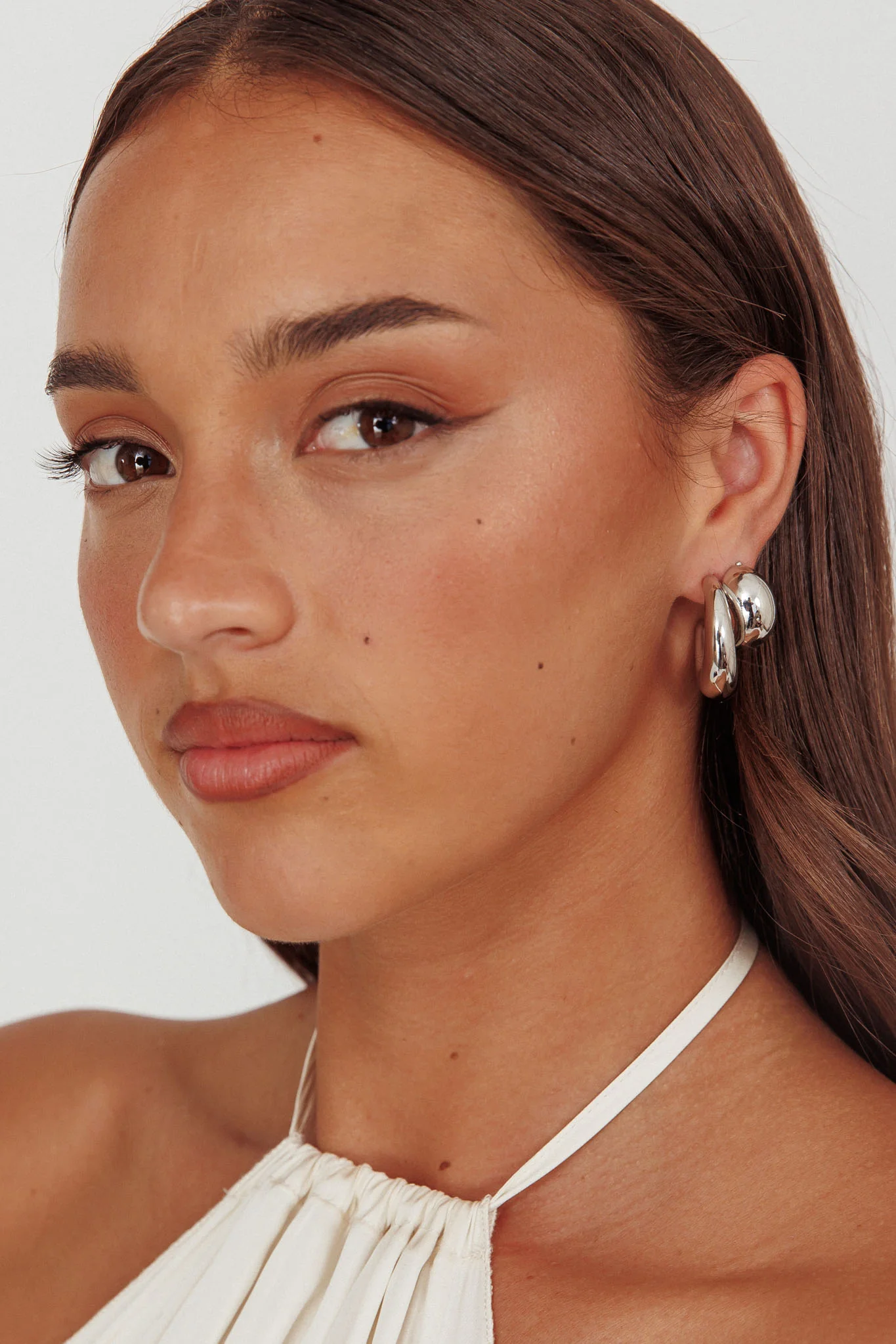 Anjelica Oval Earrings Dark Silver