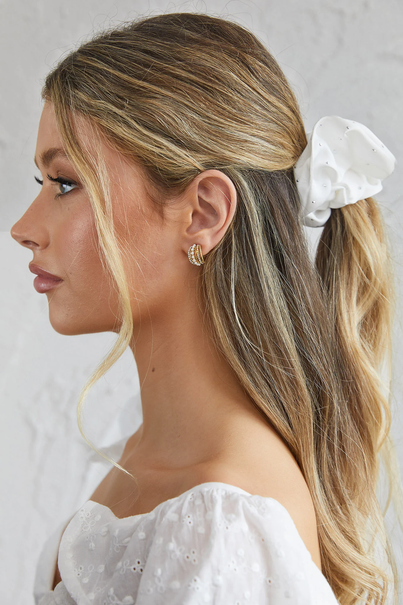 City Lights Embellished Scrunchie White