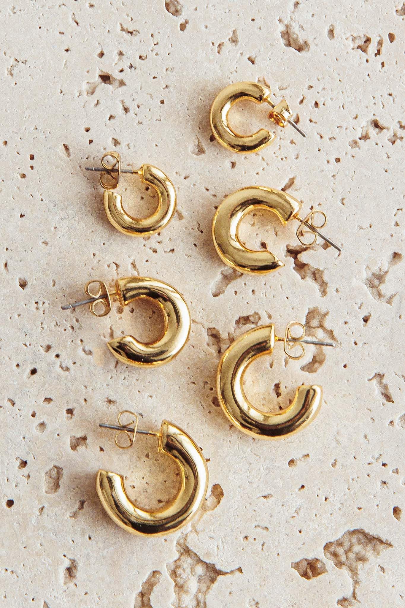 Kya Chunky Half-Hoop Set Gold Plated