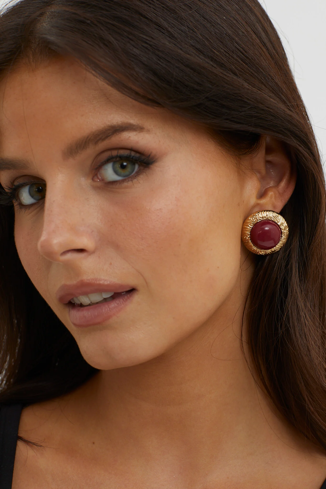 Misty Gold Dome Earrings Wine