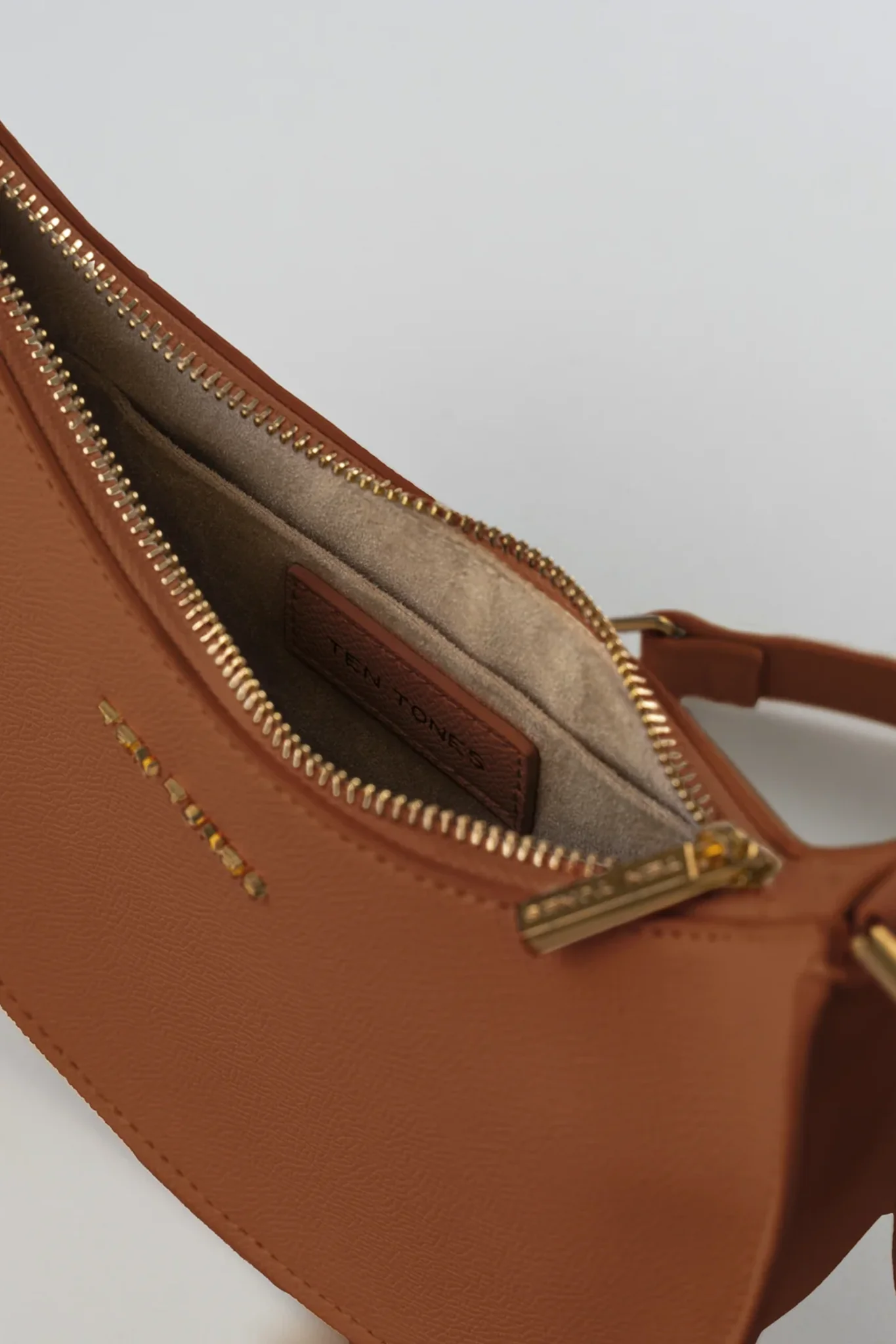 TEN TONES Grayson Moon Bag Orange