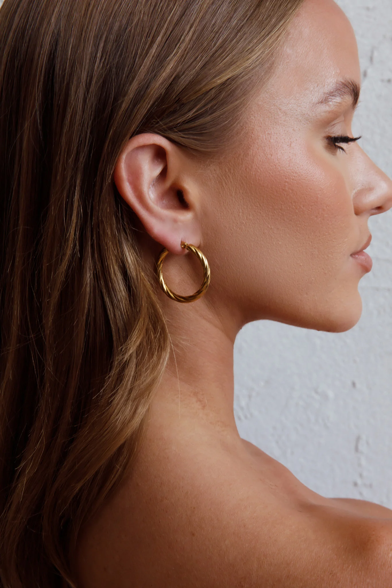 Merrill Hoop Earrings Gold