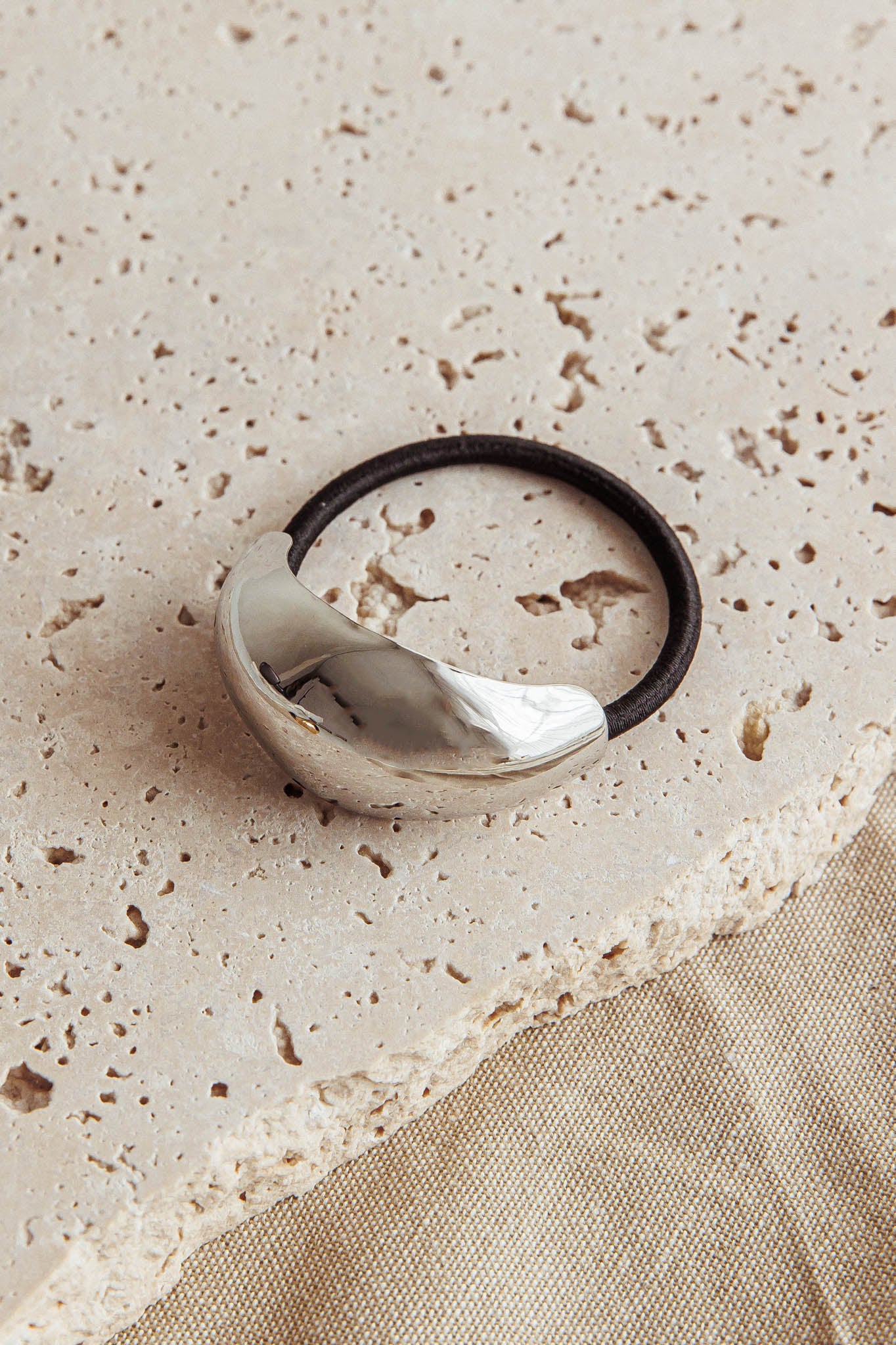 Cindy Hair Tie Dark Silver