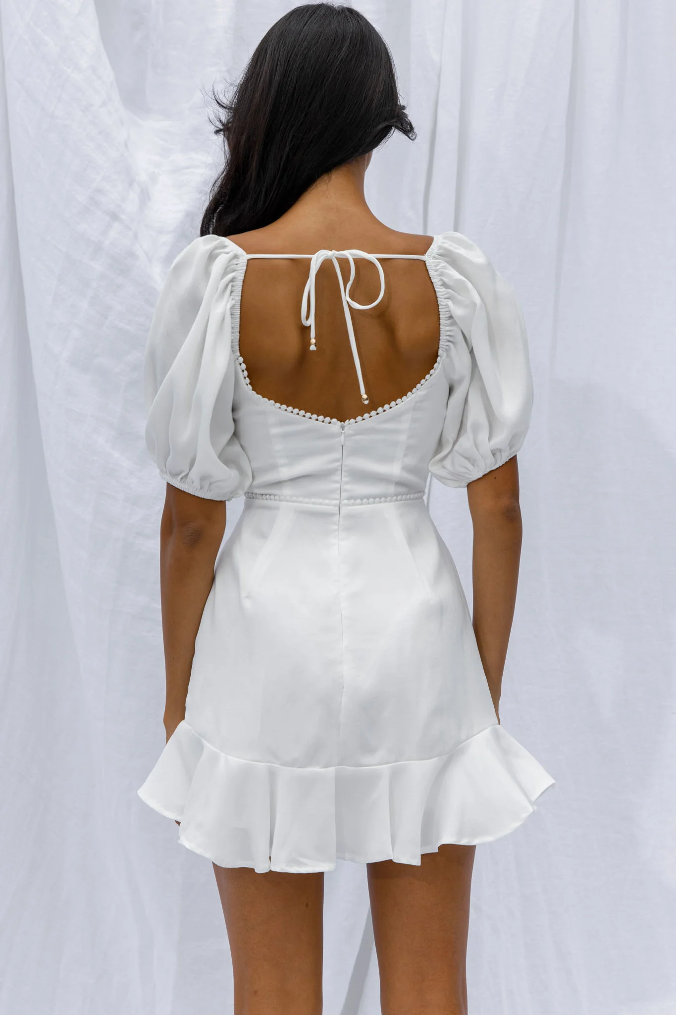 Catch Feelings Sweetheart Neckline Puff Sleeve Dot Trim Dress White