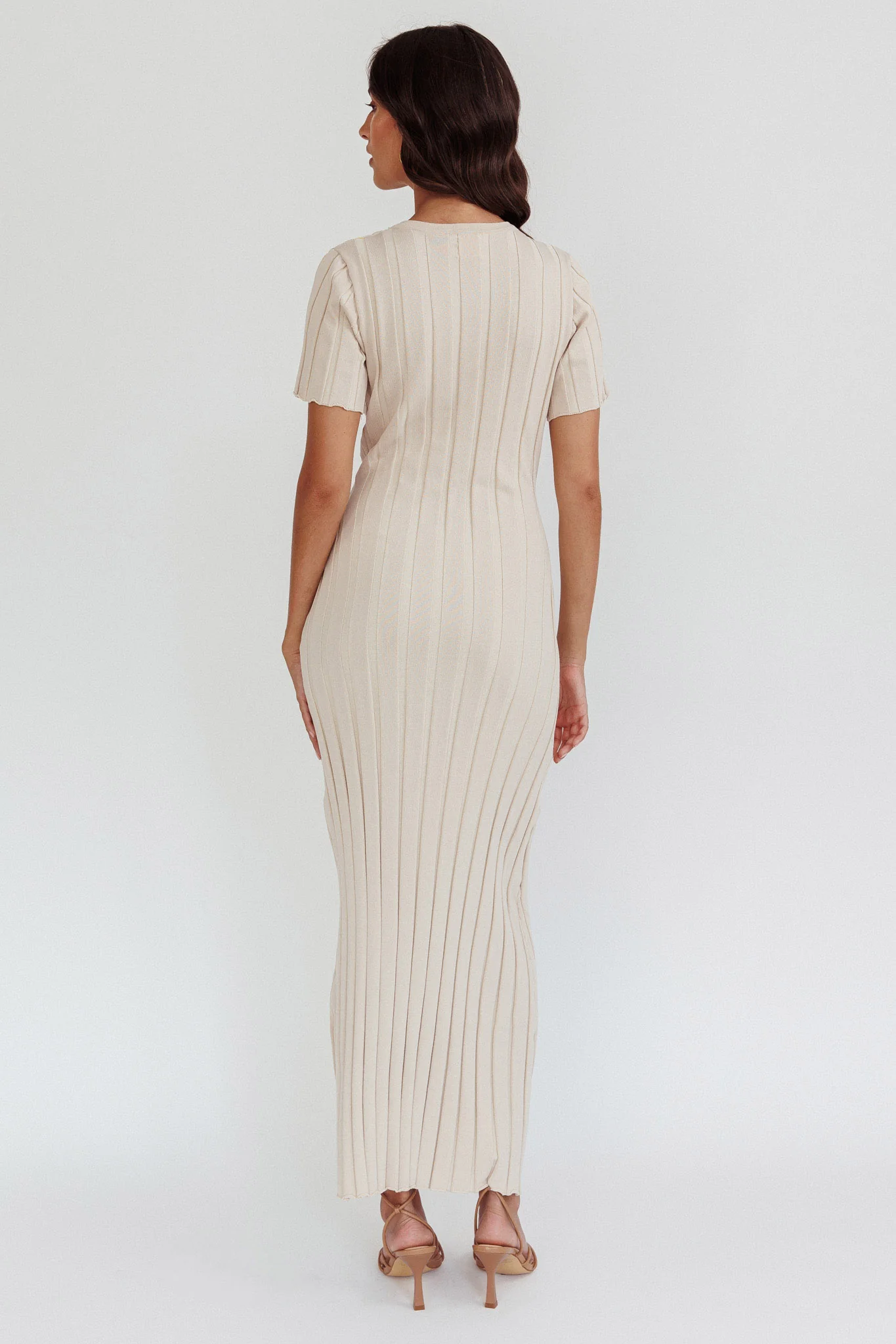Shaylee Short Sleeve Knit Maxi Dress Sand