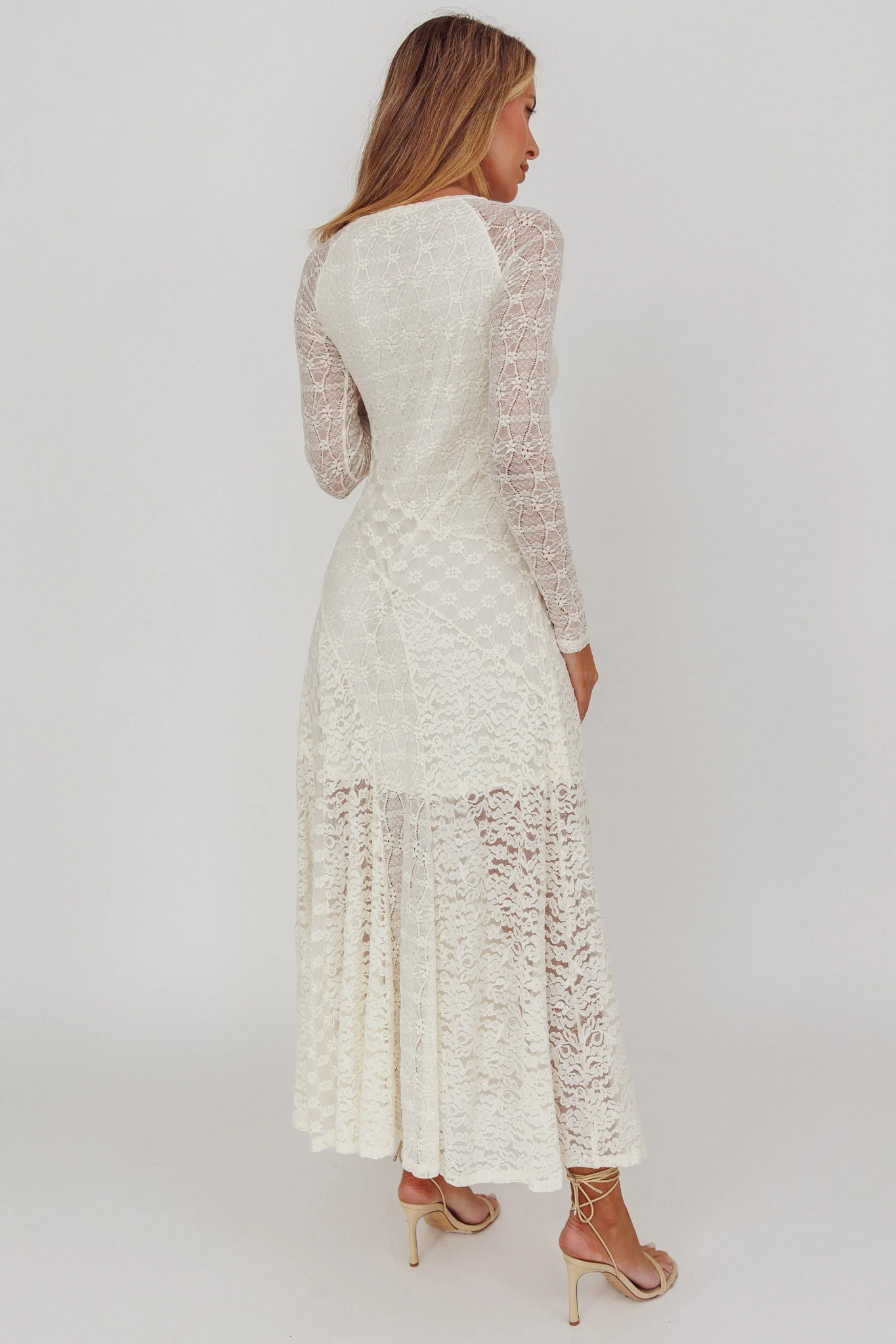 Tarly Long Sleeve Lace Maxi Dress Cream