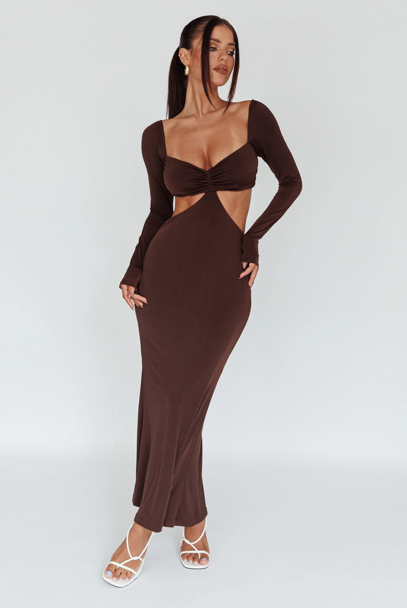 Vienna Long Sleeve Cut-Out Waist Maxi Dress Chocolate