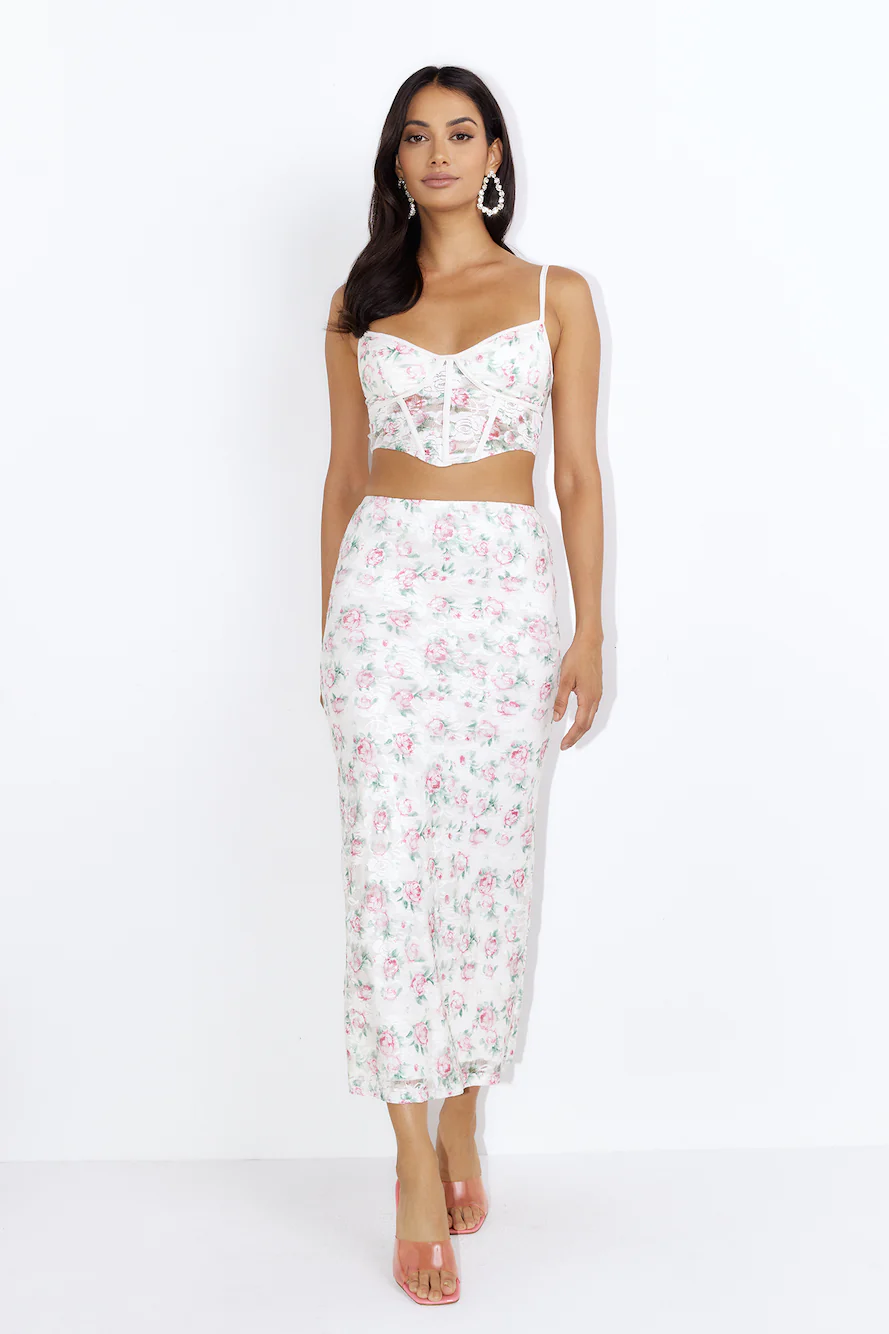 Dainty Touch Lace Crop Top Pink