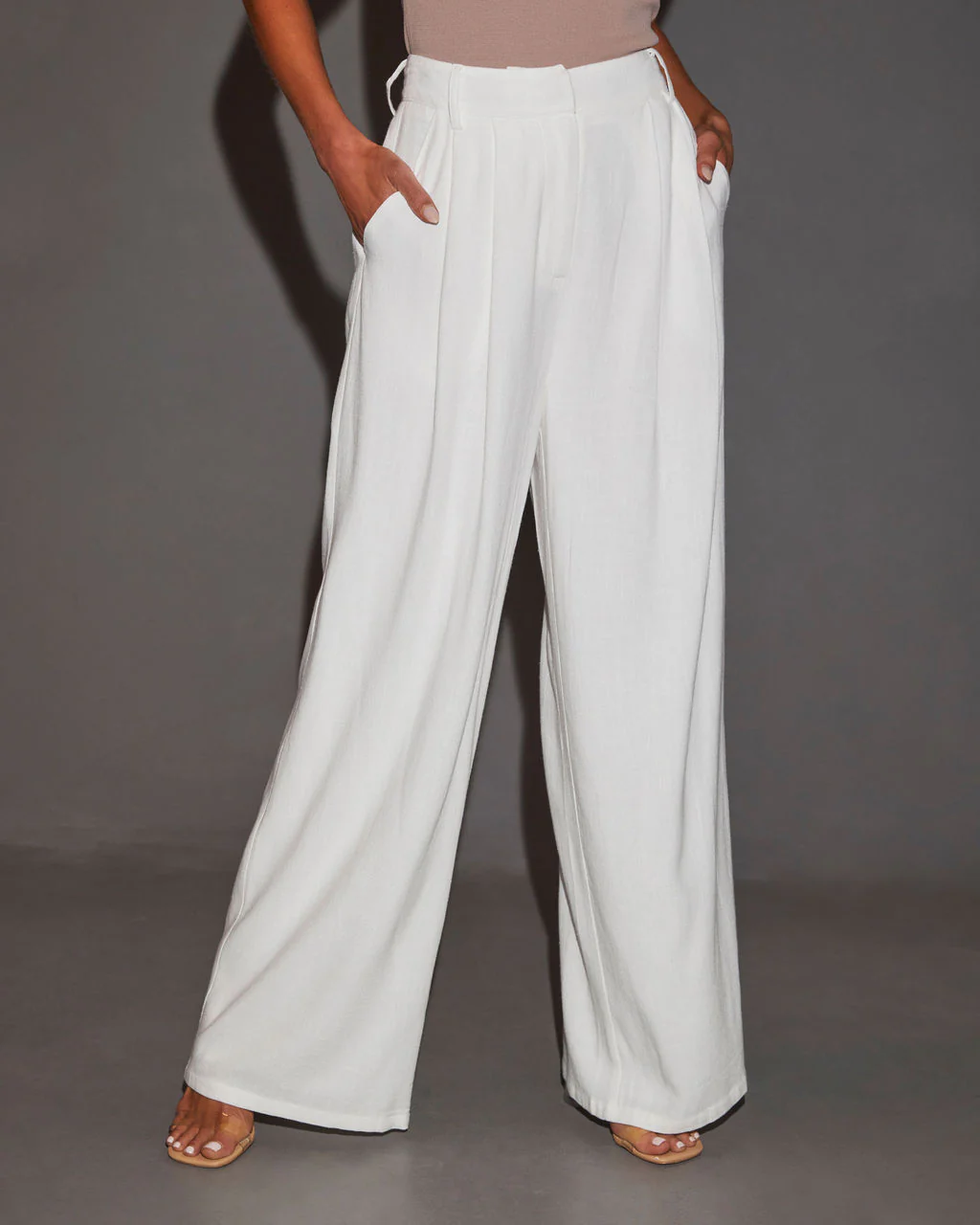Mallorie Linen Blend Wide Leg Pleated Trouser