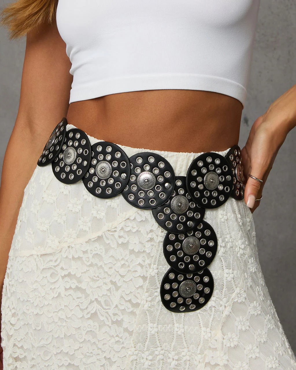 Videna Etched Grommet Hole Leather Belt