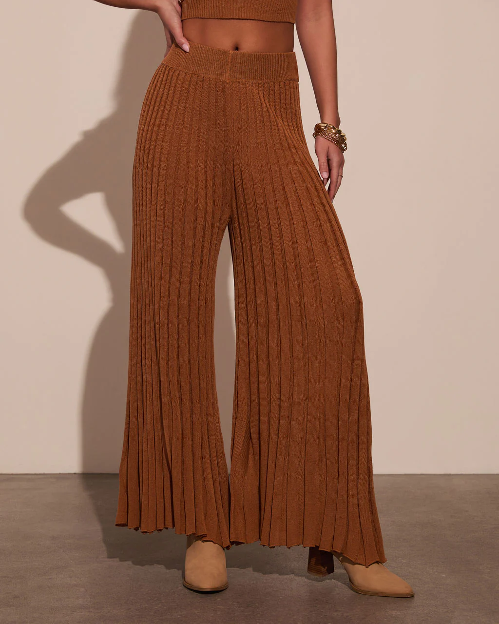 Winslow Wide Leg Pleated Knitwear Pant
