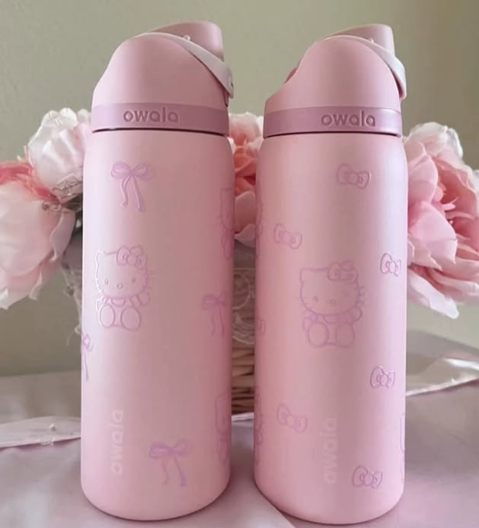 Owala UO Exclusive FreeSip 32 Oz Water Bottle 