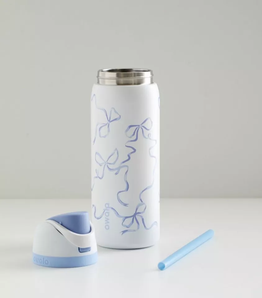 Owala UO Exclusive FreeSip 32 Oz Water Bottle 