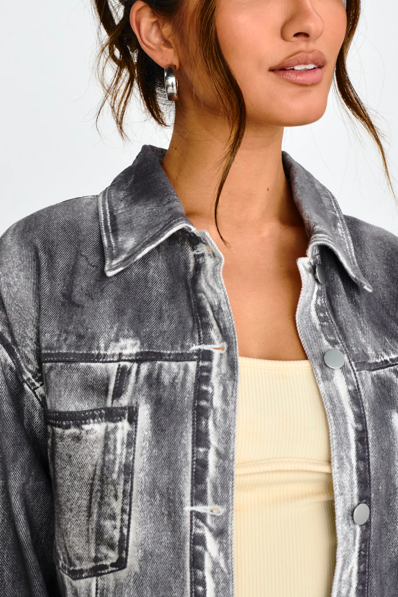 Decoy Distressed Jean Jacket Black/White